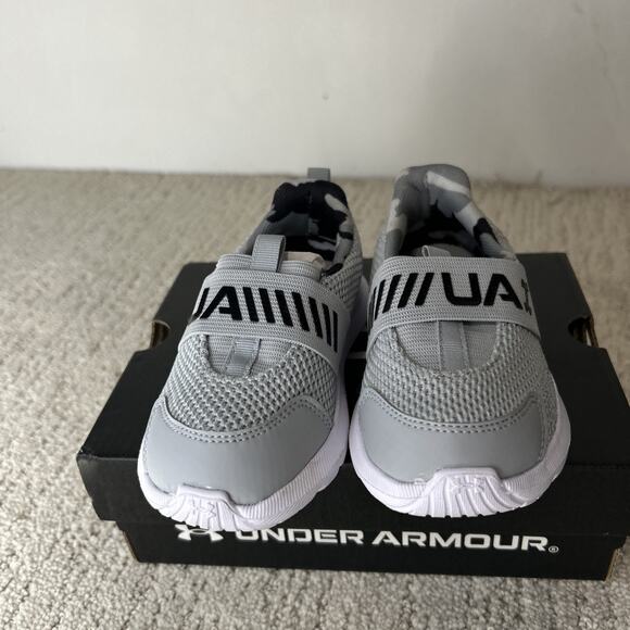 Under Armour BINF Surge 3 Slip PRINT - Boys 5 Toddler Grey Slip on Medium New - Picture 3 of 6